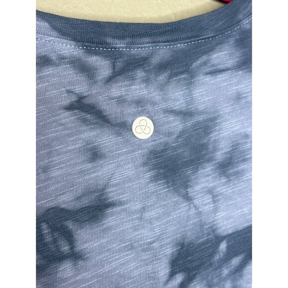 Zella Girls Medium LS Crewneck Garment Dye Studio Blue Insignia Tie Dye T-Shirt - Picture 4 of 10